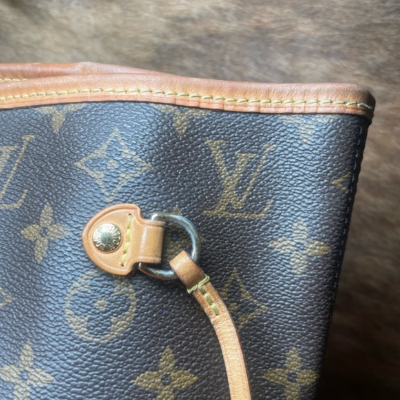 Authentic Louis Vuitton neverfull - Picture 2 of 16